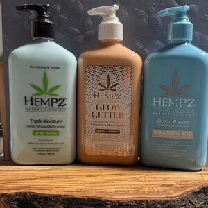 3-Hempz Hydrating Lotion lot- Ocean Breeze, Glow Glitter, Triple Moisturizer NEW